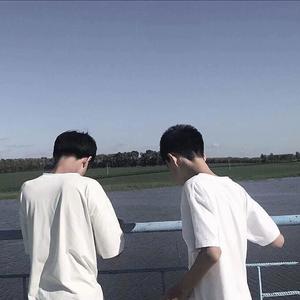 把老师按在讲桌子日
